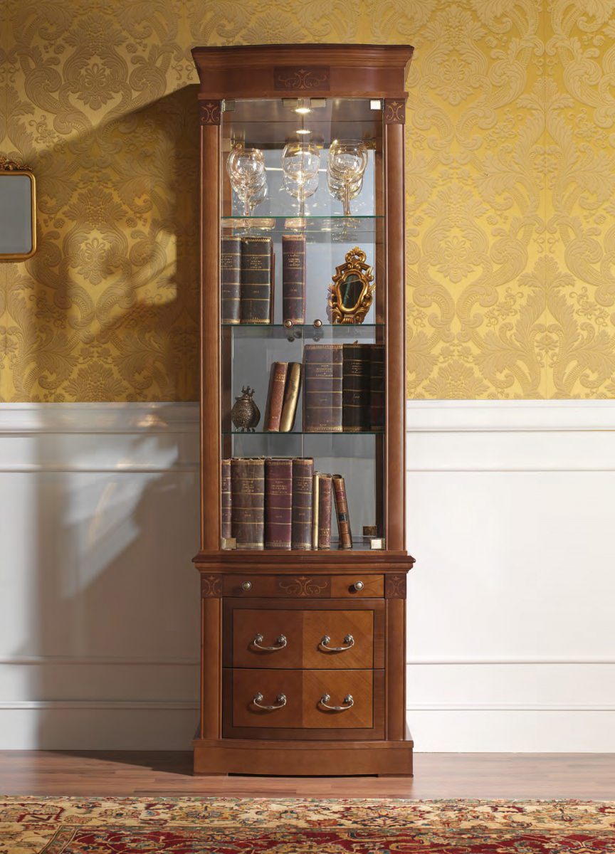 Витрина Panamar Classico на тумбе, цвет: орех/черешня/белый, 62x44x201 см (807.001.P+837.000.P)807.001.P+837.000.P Витрина Panamar Classico на тумбе, цвет: орех/черешня/белый, 62x44x201 см (807.001.P+837.000.P)807.001.P+837.000.P