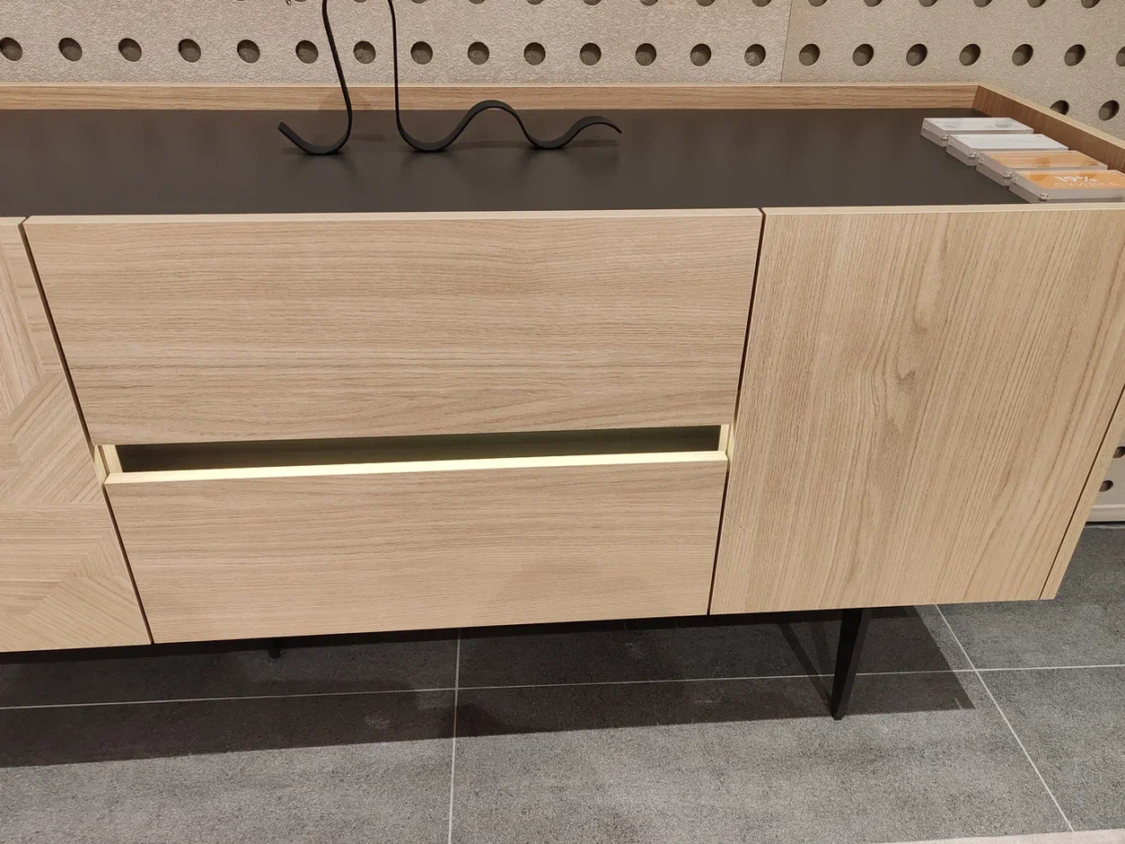 Комод-сервант с деревянной поверхностью Enza Home Terra, размер 209х47х80 см55555000002557 Комод-сервант с деревянной поверхностью Enza Home Terra, размер 209х47х80 см55555000002557