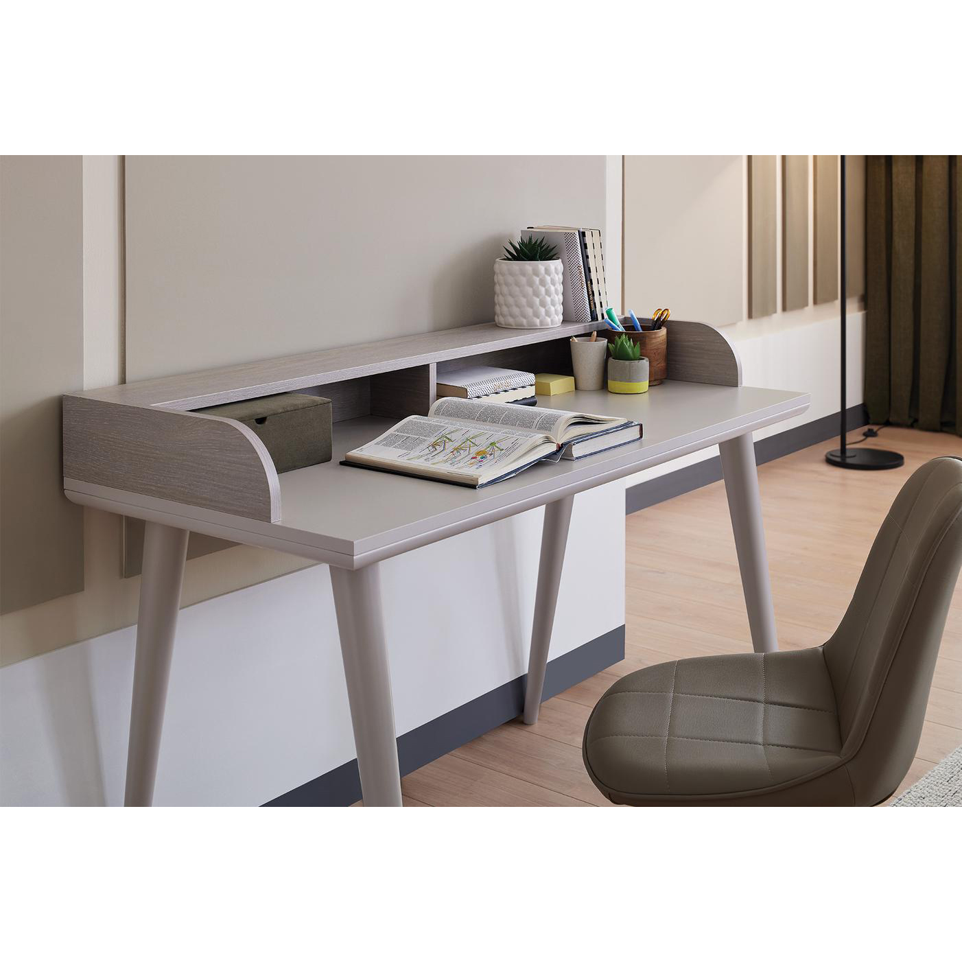 Стол письменный Enza Home Basel, размер 130х60х88 см (EH59475)EH59475