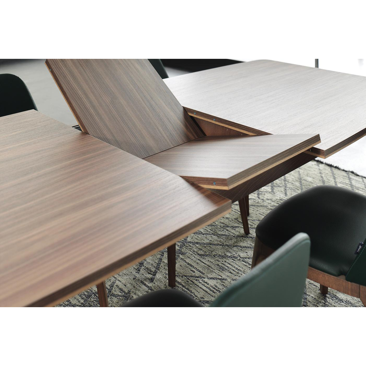 Стол обеденный Enza Home Raum, прямоугольный, раздвижной, размер 160(200)х95х76 см07.182.0538.0000.0173.0000.
