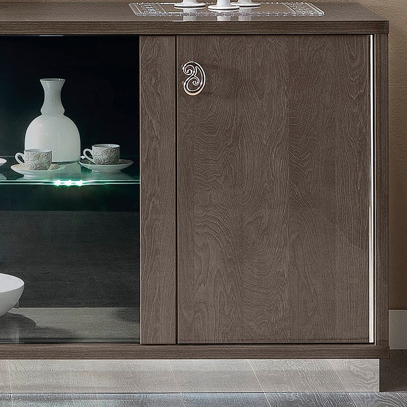 Комод-витрина Camelgroup Platinum, 3-х дверный, цвет: серебристая береза, ручки Glamur, 141x52x85 см (144BV3.01PL)144BV3.01PL