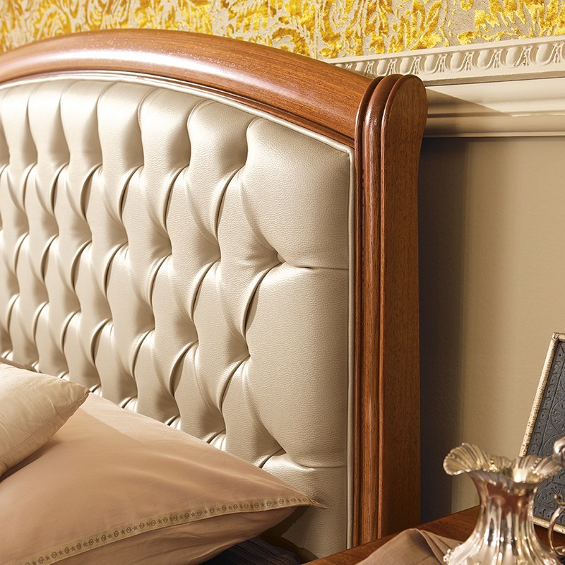 Кровать Camelgroup Nostalgia Curvo Legno Capitone двуспальная, без изножья, цвет: орех, 160x200 см (085LET.38NOAV)085LET.38NOAV