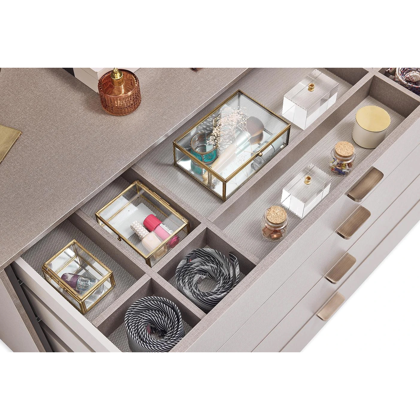 Комод Enza Home Berta, размер 110х46х88 см55555000000802 Комод Enza Home Berta, размер 110х46х88 см55555000000802