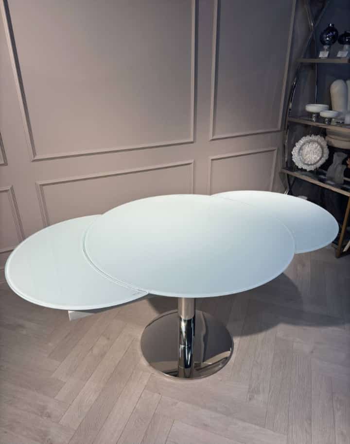 Стол обеденный раскладной IST-CASA Флорис MC6225DT-W, размер 102(166)х102х77 см, цвет: белое стекло (MC6225DT-Wcasa)MC6225DT-Wcasa Стол обеденный раскладной IST-CASA Флорис MC6225DT-W, размер 102(166)х102х77 см, цвет: белое стекло (MC6225DT-Wcasa)MC6225DT-Wcasa