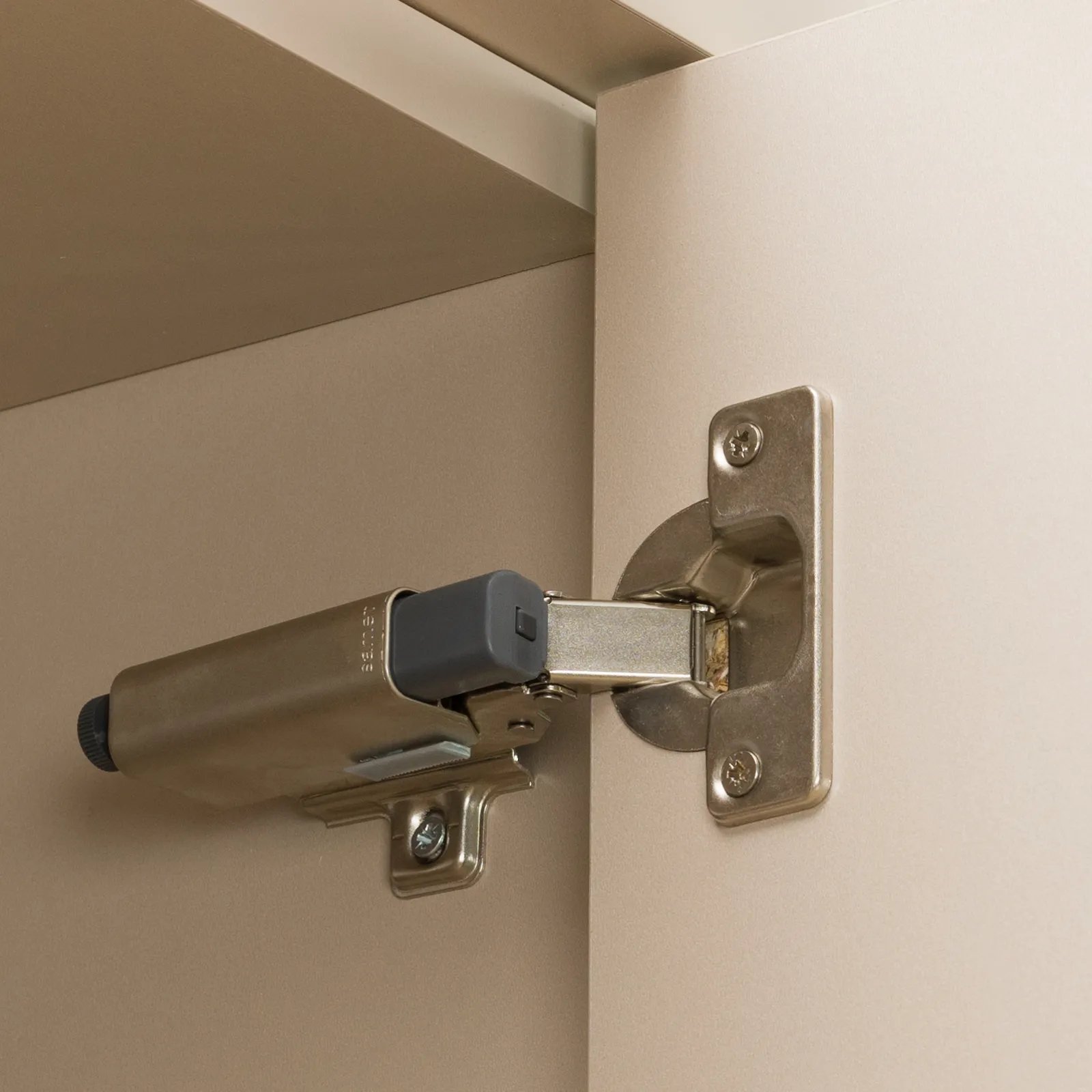 Шкаф платяной Bellona Sanvito, 4-ти дверный, размер 181x66x201 см (SANV-20)SANV-20/22SVT2004 Шкаф платяной Bellona Sanvito, 4-ти дверный, размер 181x66x201 см (SANV-20)SANV-20/22SVT2004