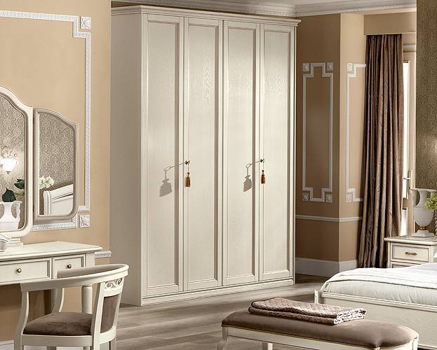 Шкаф платяной Nostalgia Bianco Antico, 4-х дверный, цвет: белый антик, 195x64x250 см (085AR4.01BA)085AR4.01BA