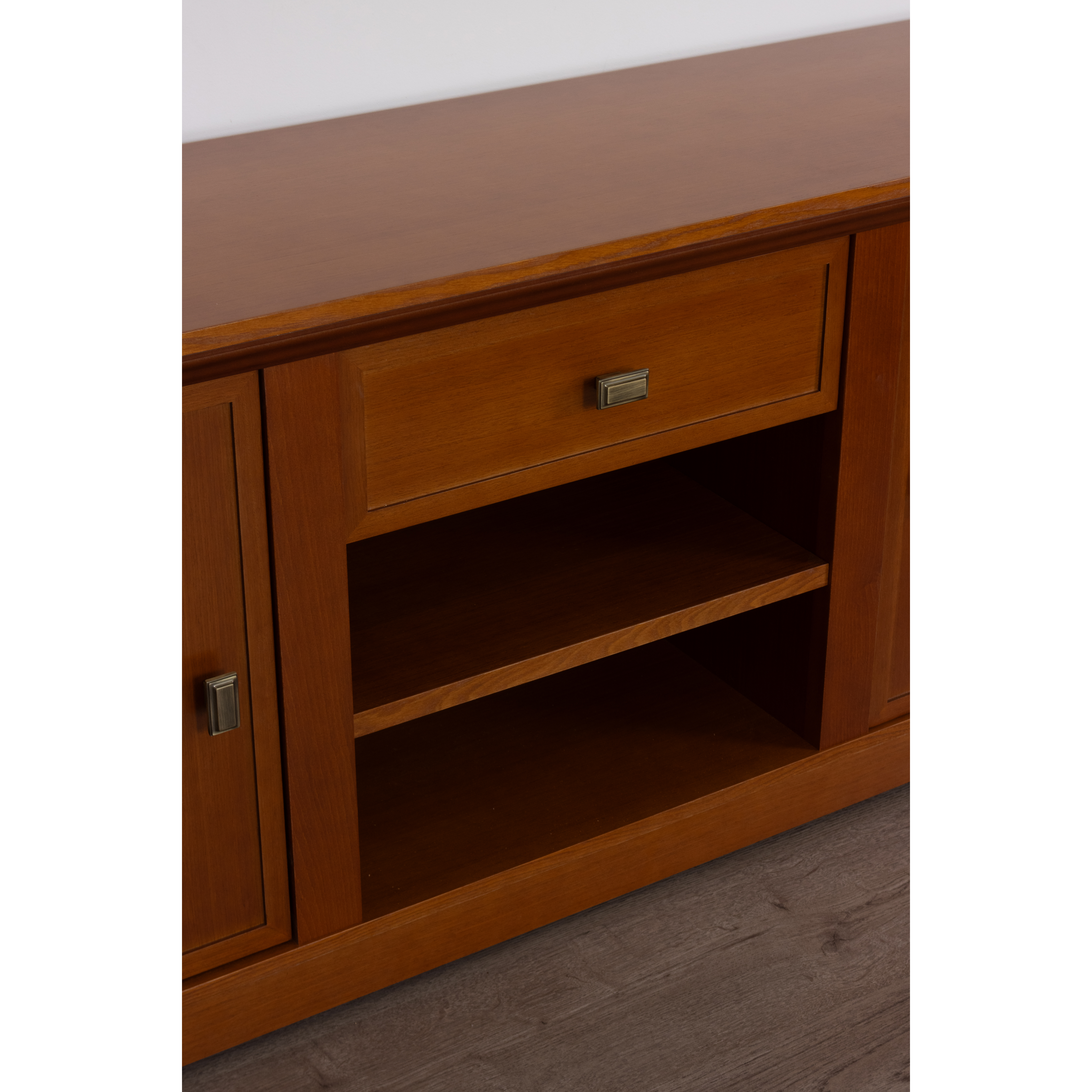 Тумба ТВ Валенсия, размер 156х40х64 см, цвет: черешня (M2006)M2006 Тумба ТВ Валенсия, размер 156х40х64 см, цвет: черешня (M2006)M2006