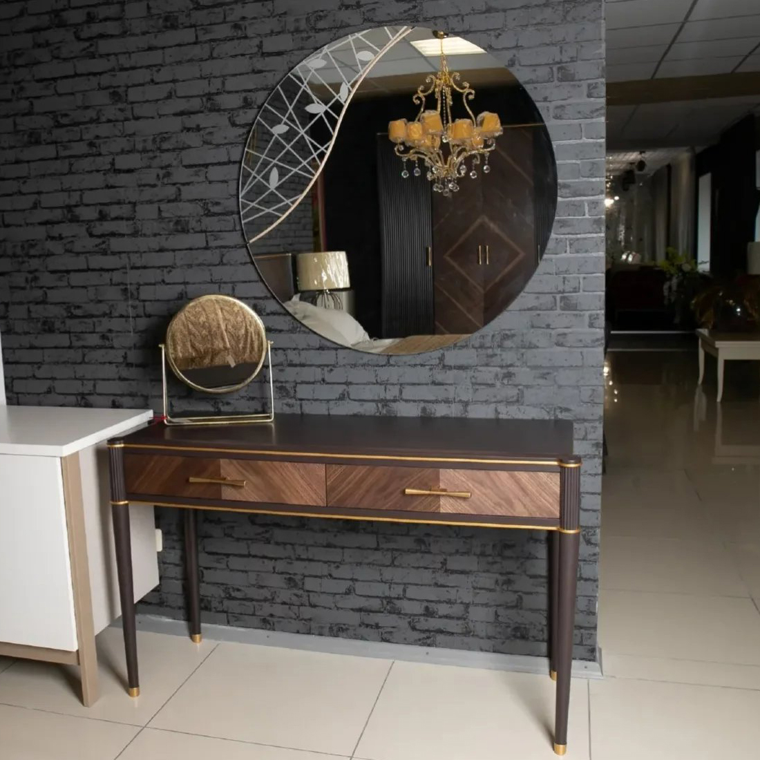 Консоль Timber Венеция, цвет Моккачино/Орех американский, 128х45х80 см (Т-133/MO/NA)Т-133/MO/NA Консоль Timber Венеция, цвет Моккачино/Орех американский, 128х45х80 см (Т-133/MO/NA)Т-133/MO/NA