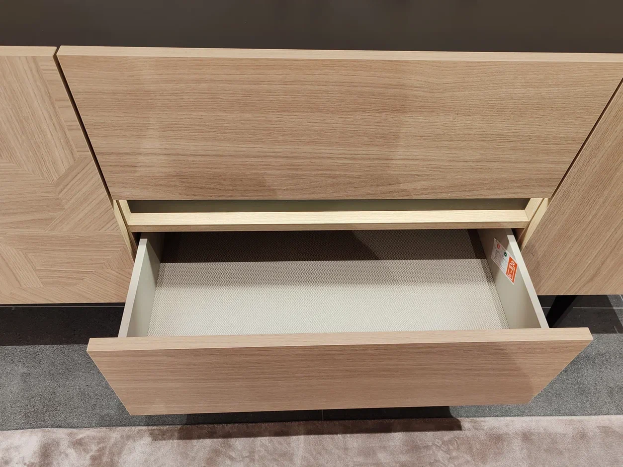 Комод-сервант с деревянной поверхностью Enza Home Terra, размер 209х47х80 см55555000002557 Комод-сервант с деревянной поверхностью Enza Home Terra, размер 209х47х80 см55555000002557