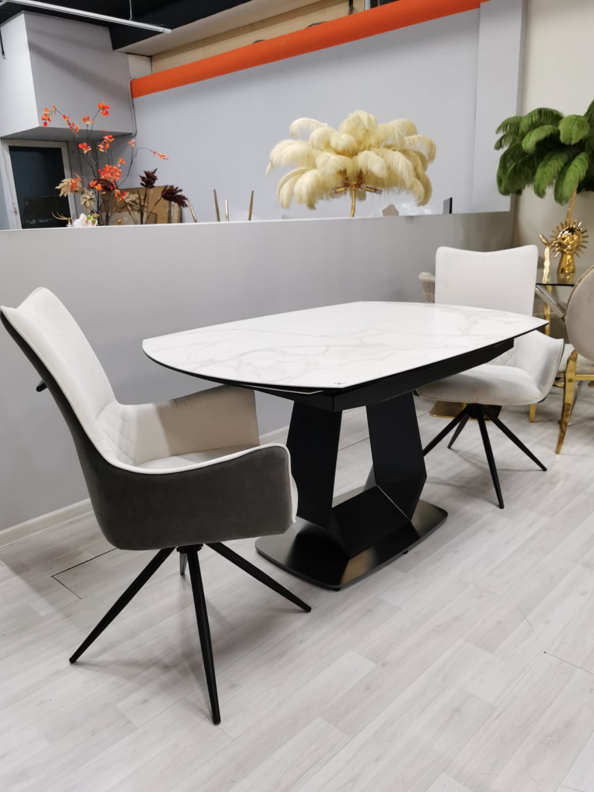 Стол обеденный раскладной IST-CASA Даймонд MC22128DT, размер 137(205)х90х77 см, цвет: белый мрамор (MC22128DTcasa)MC22128DTcasa Стол обеденный раскладной IST-CASA Даймонд MC22128DT, размер 137(205)х90х77 см, цвет: белый мрамор (MC22128DTcasa)MC22128DTcasa