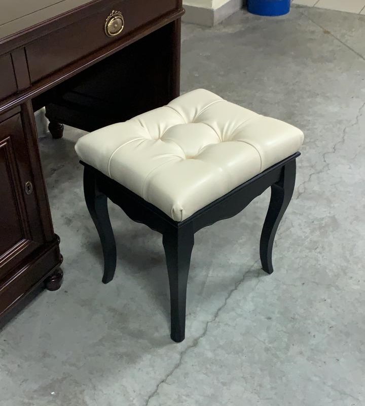 Пуф Aletan Provence, цвет: синий 46,5х38х52 см (B107IN)B107IN Пуф Aletan Provence, цвет: синий 46,5х38х52 см (B107IN)B107IN