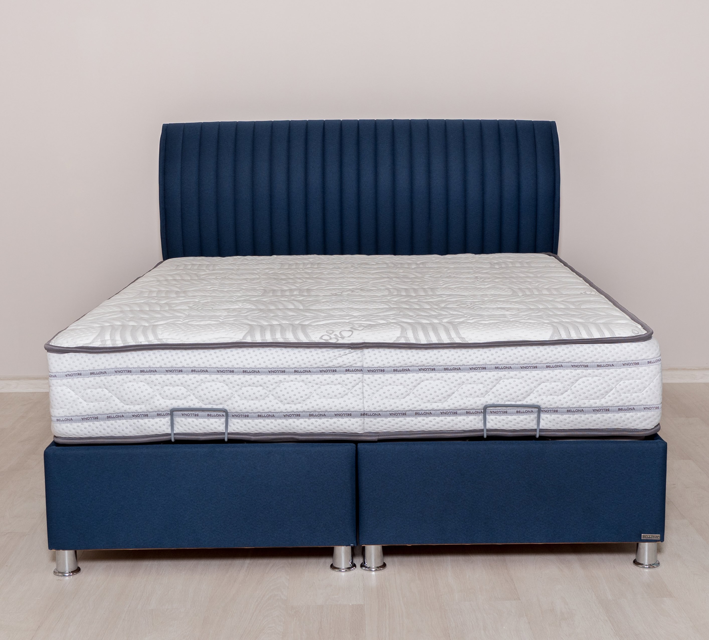 Кровать Bellona Valencia с мягким изголовьем, с подъемным механизмом, обивка: ткань: B1578VLNC-()+FERR-()x200