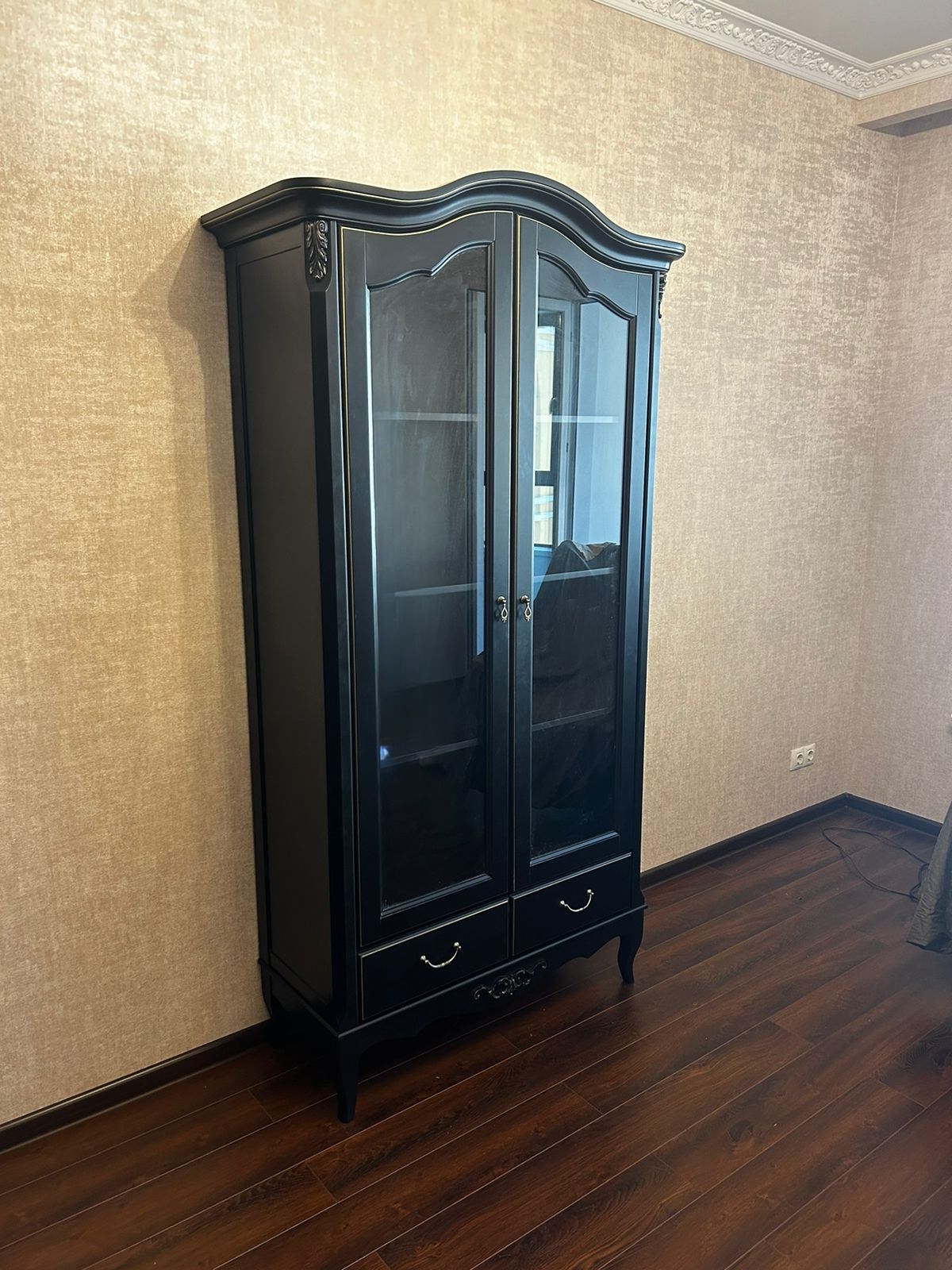 Сервант Aletan Provence, двухдверный, цвет: черный, размер 107х50х203 см (B603BL)B603BL Сервант Aletan Provence, двухдверный, цвет: черный, размер 107х50х203 см (B603BL)B603BL