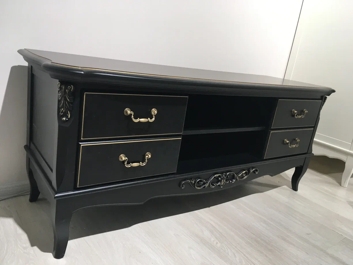 Тумба ТВ Aletan Provence, цвет: слоновая кость-золото 146х48х60 см (B304G)B304G Тумба ТВ Aletan Provence, цвет: слоновая кость-золото 146х48х60 см (B304G)B304G