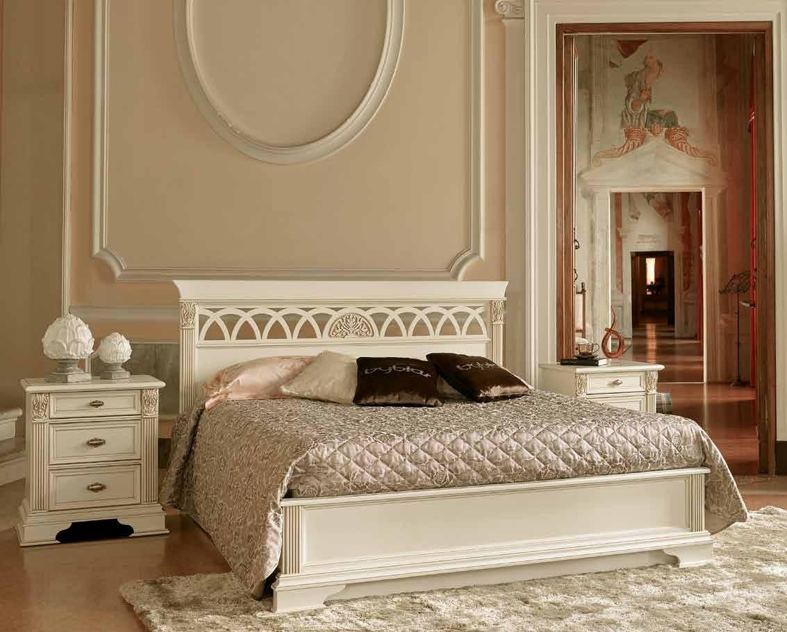 Кровать Claudio Saoncella Puccini, двуспальная без изножья 180x200 см, цвет: белый с золотом (44573-PL70)44573-PL70