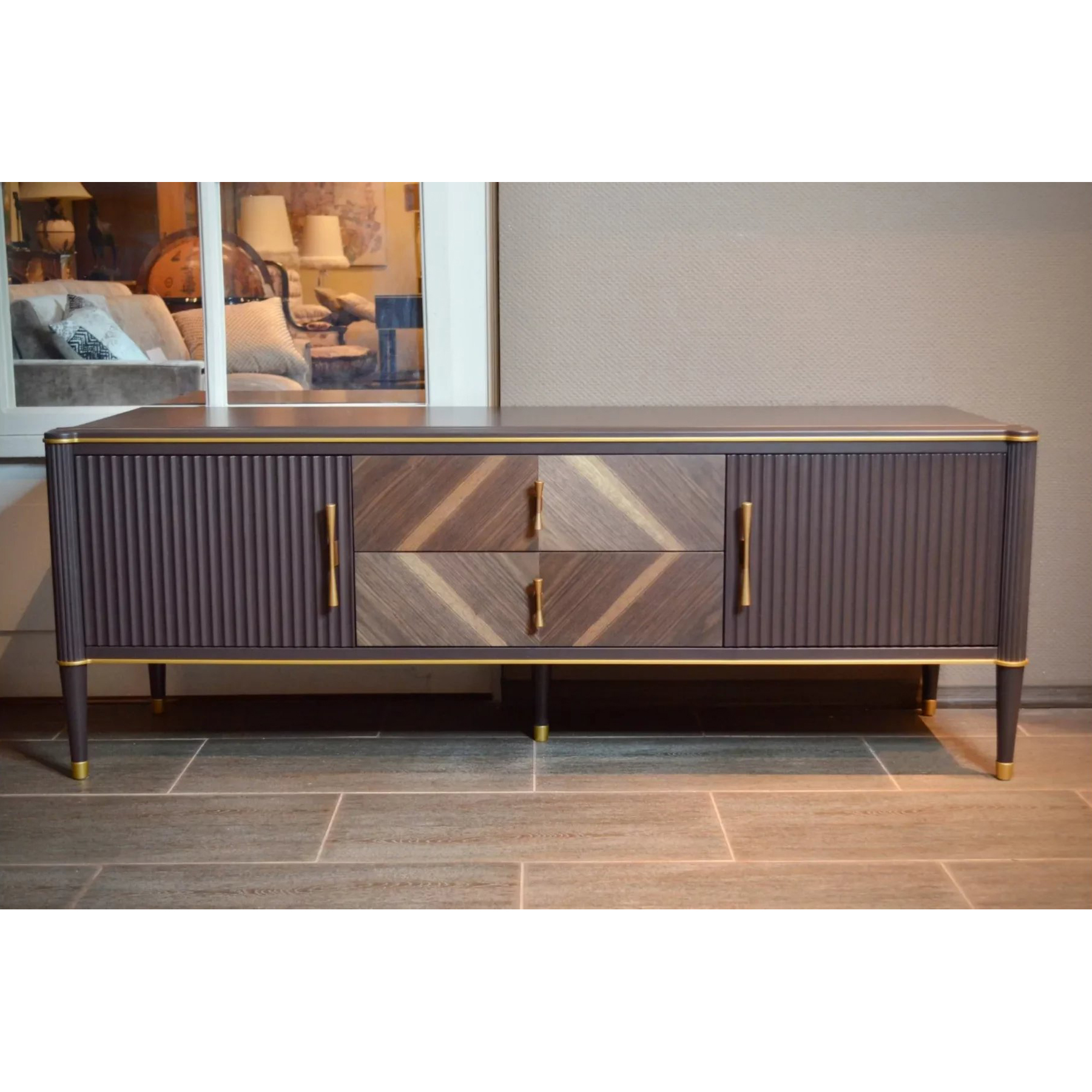 Тумба ТВ Timber Венеция, большая, цвет Моккачино/Орех американский, 190х45х59 см (Т-106/MO/NA)Т-106/MO/NA Тумба ТВ Timber Венеция, большая, цвет Моккачино/Орех американский, 190х45х59 см (Т-106/MO/NA)Т-106/MO/NA