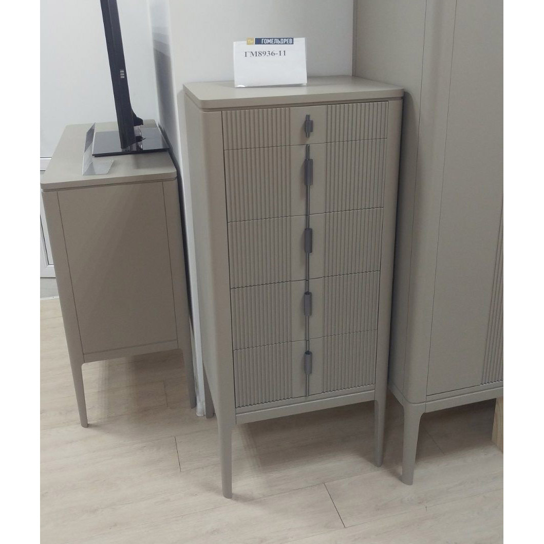 Комод высокий Гомельдрев Мирано, 5 ящиков, размер 57х46х129 см, цвет какао (ГМ 8936-11) Комод высокий Гомельдрев Мирано, 5 ящиков, размер 57х46х129 см, цвет какао (ГМ 8936-11)ГМ 8936-11