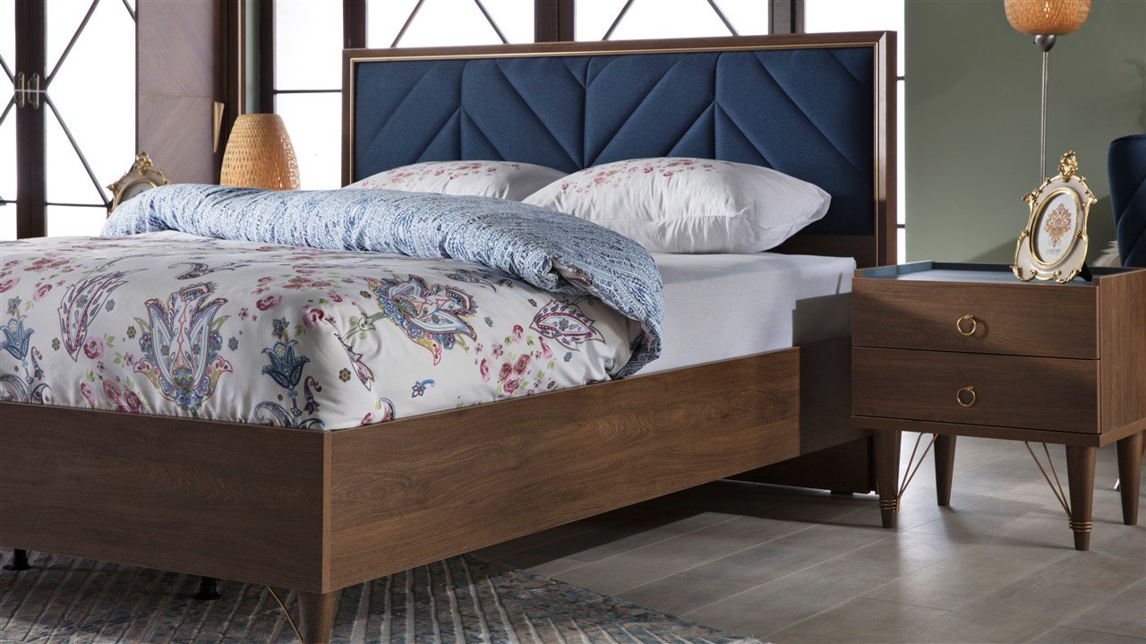Кровать Bellona Palma двуспальная с мягким изголовьем 160x200 см (PALM-26-160)PALM-26-160