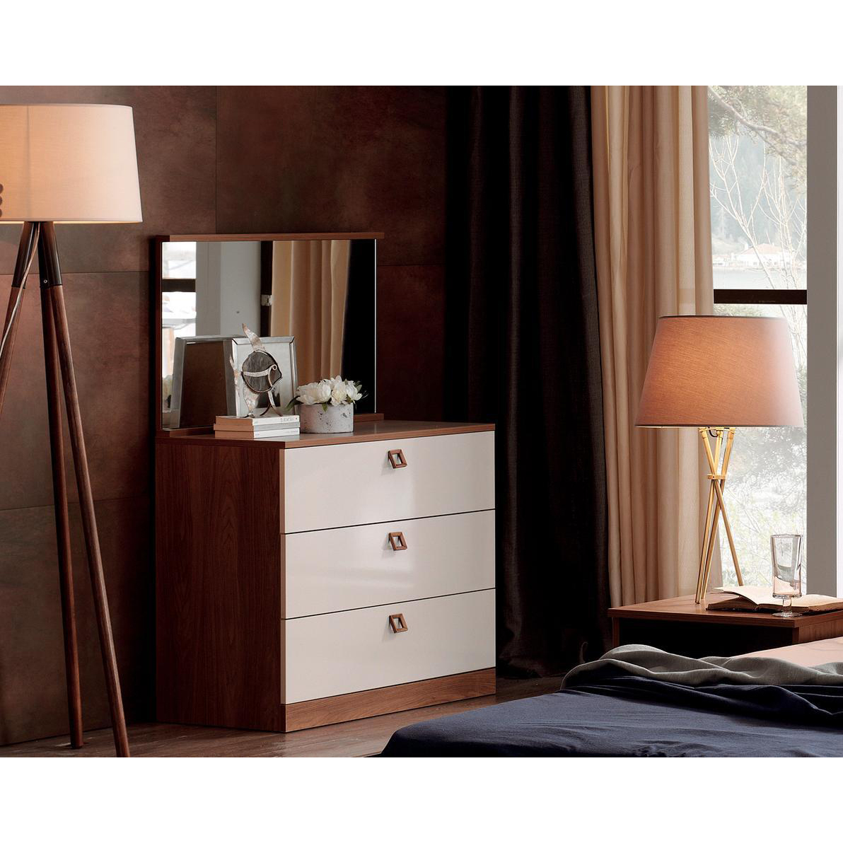 Зеркало Enza Home Mistral, размер 90х5х54 см55555000001160 Зеркало Enza Home Mistral, размер 90х5х54 см55555000001160