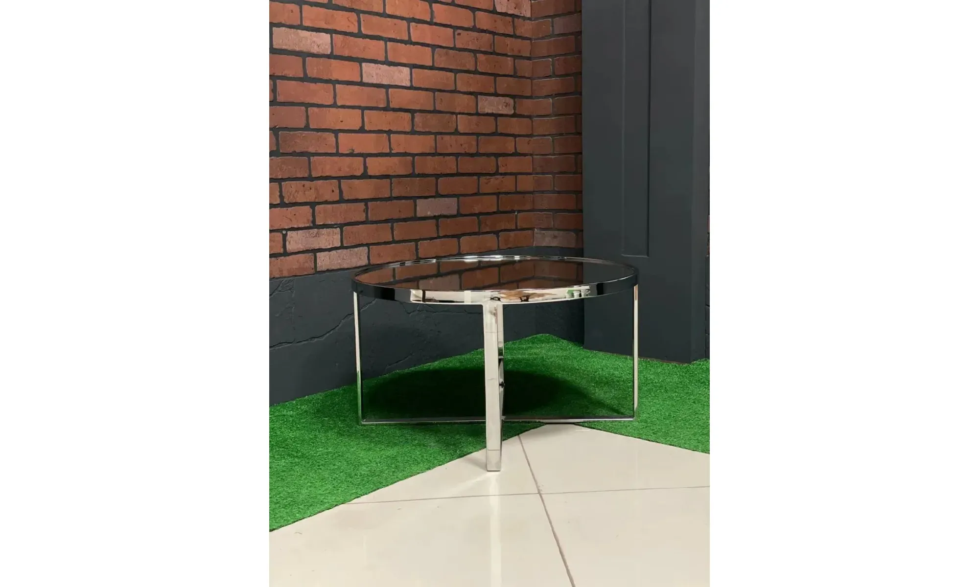Стол кофейный Orix Versace, маленький, размер 70х70х40 см (428026)428026