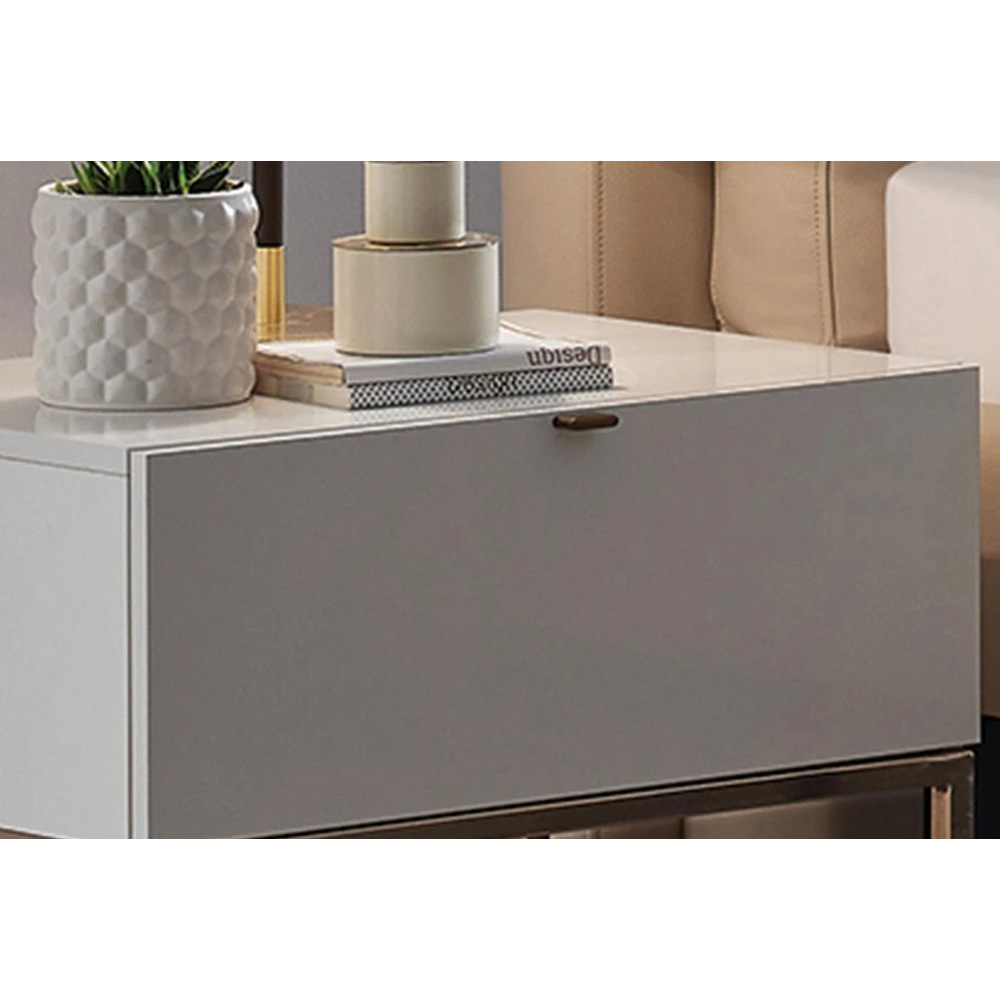 Тумбочка белая Enza Home Legato, размер 65х48х46 см55555000001003  Тумбочка белая Enza Home Legato, размер 65х48х46 см55555000001003