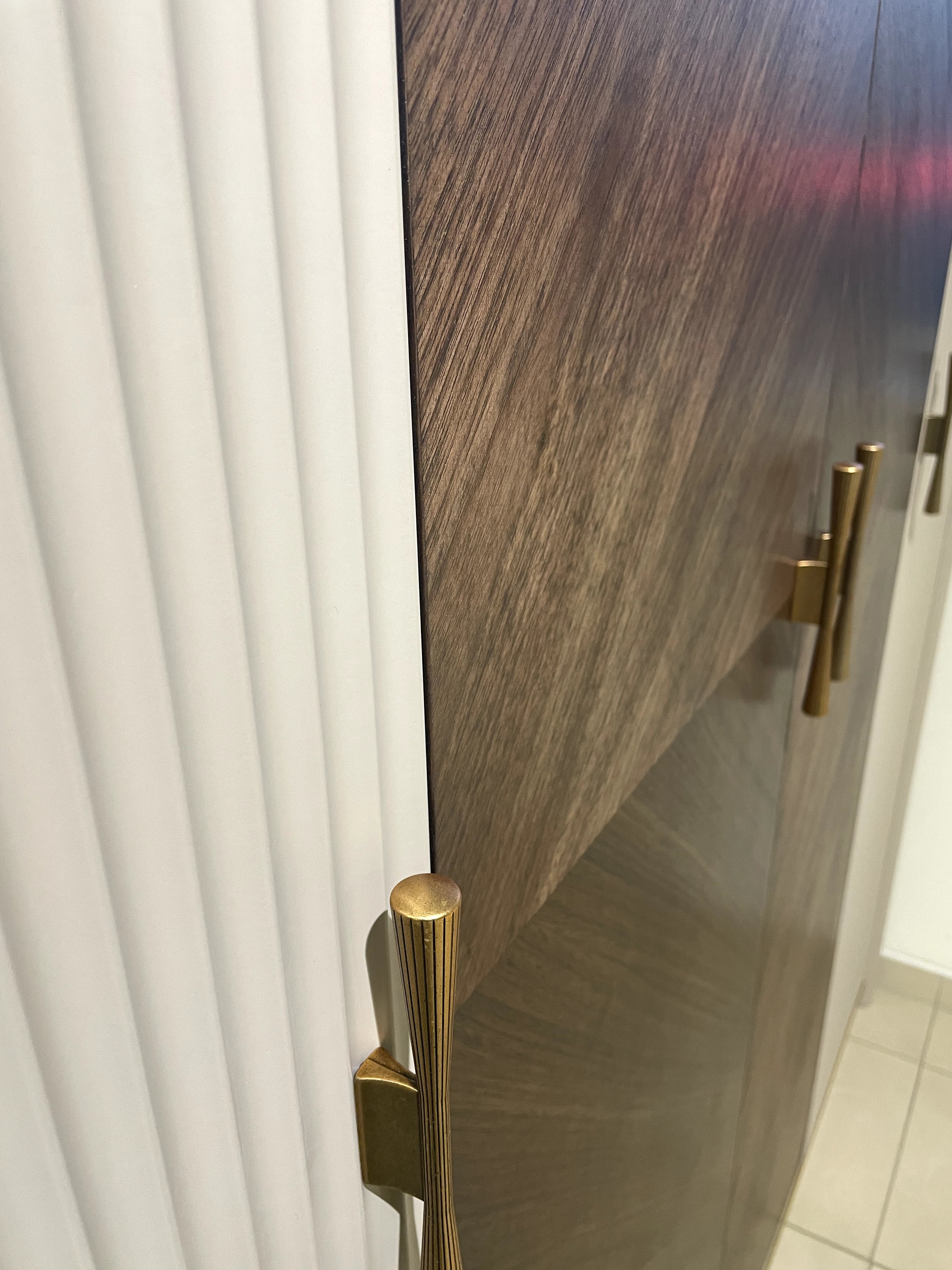 Комод-прилавок Timber Венеция, 4 дверный, 190x45x89 см, цвет: Меланж/Орех американский (Т-108/ML/NA)Т-108/ML/NA Комод-прилавок Timber Венеция, 4 дверный, 190x45x89 см, цвет: Меланж/Орех американский (Т-108/ML/NA)Т-108/ML/NA